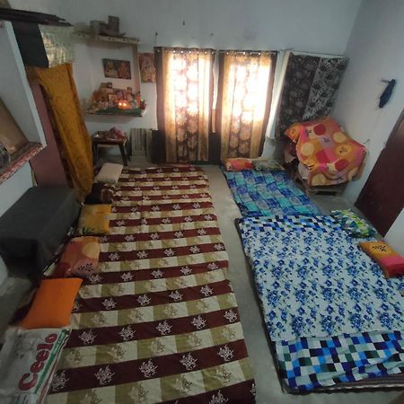 श्री बांके बिहारी सेवा धाम Hotel Vrindāvan Buitenkant foto